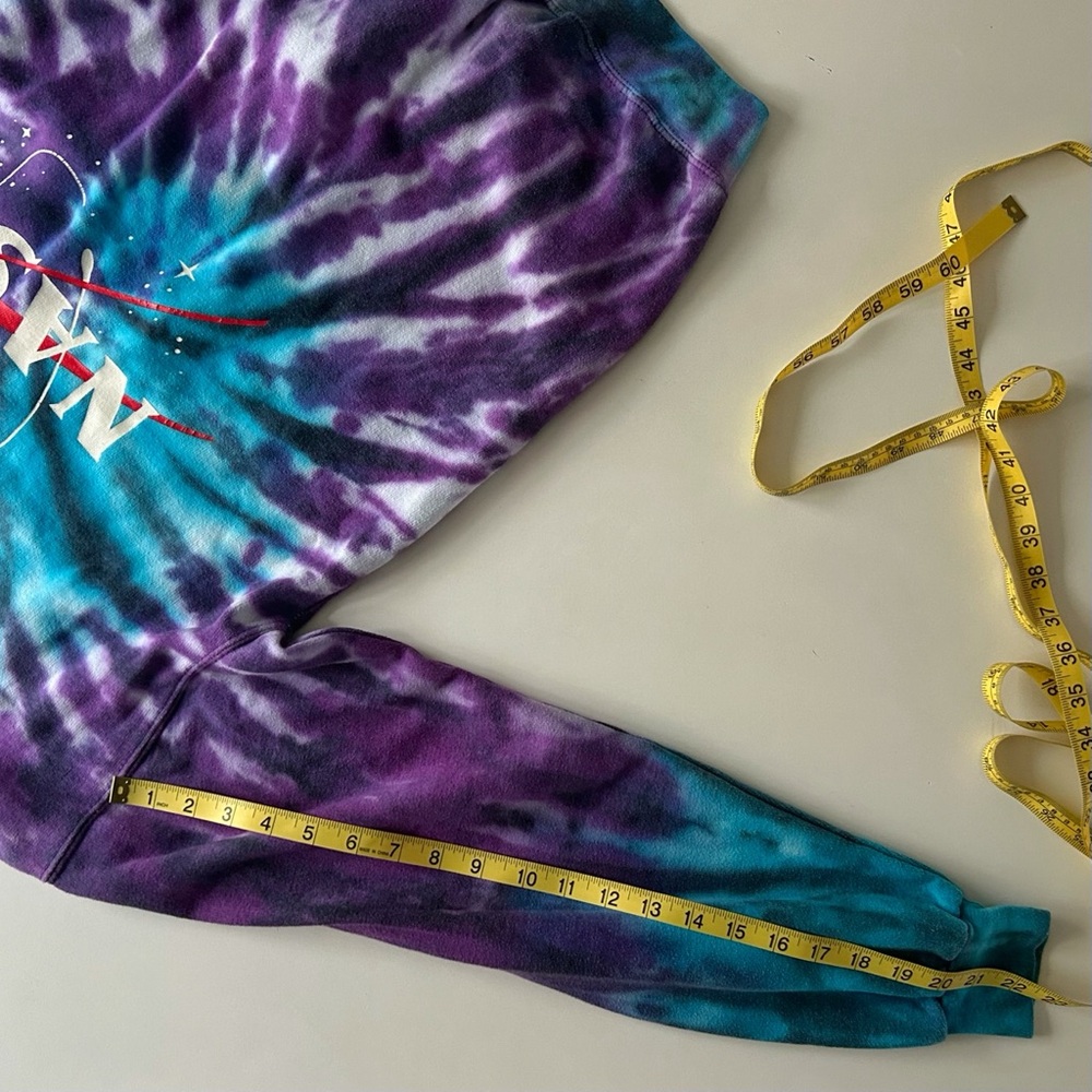 NASA Tie-Dye Crewneck Sweatshirt Teal Purple Graphic Size M/L - Picture 7 of 7